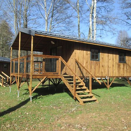Camping La Borie Basse Condat  エクステリア 写真