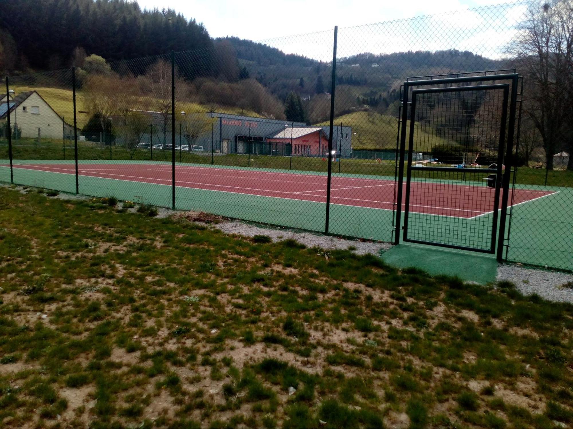 Camping La Borie Basse Condat  エクステリア 写真